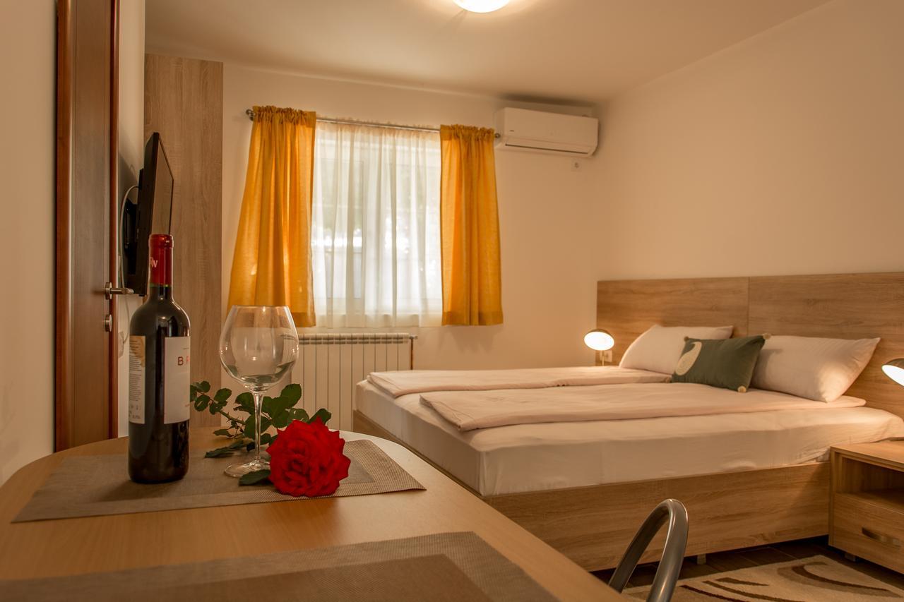 Apartmani Mendula Budva Extérieur photo